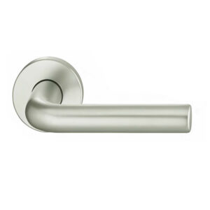 door lever 132 x 62 x 18 mm L shaped with roses model pair