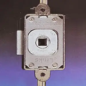 rim lock 20 mm backset with follower for 7x7mm spindle. 3 point lock